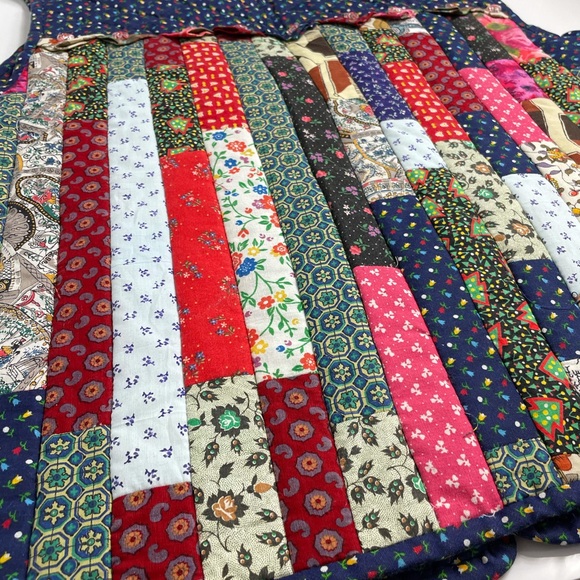 VINTAGE Handmade Patchwork Quilted Colorful Vest - Picture 8 of 13